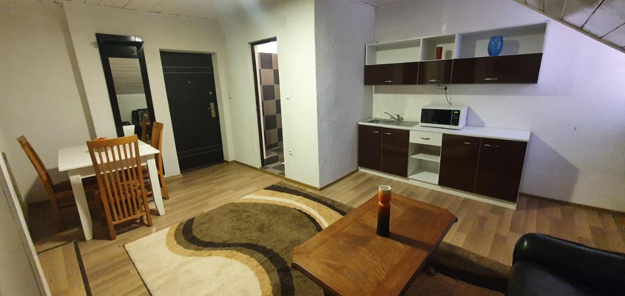Apartman House Apartment Odorheiu Secuiesc Exterior photo
